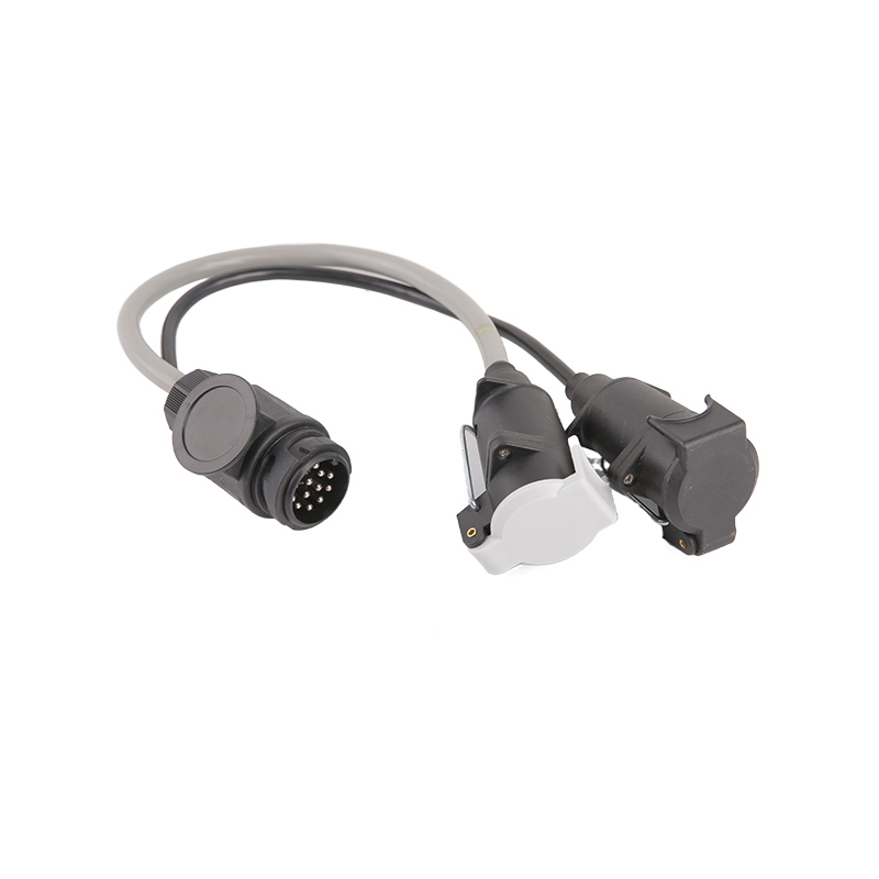 Adaptor european pentru priză remorcă JH040